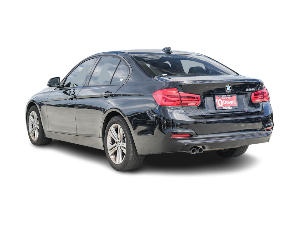 Thumbnail: 2016 BMW 3 Series - 3