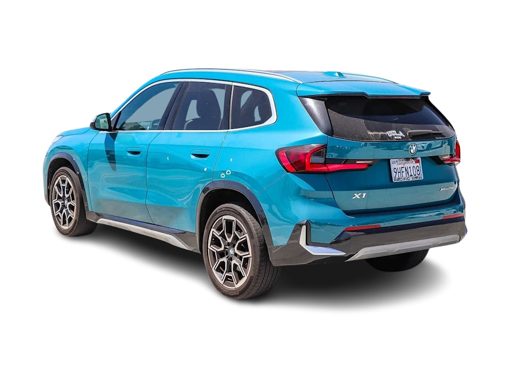 Thumbnail: 2023 BMW X1 - 3