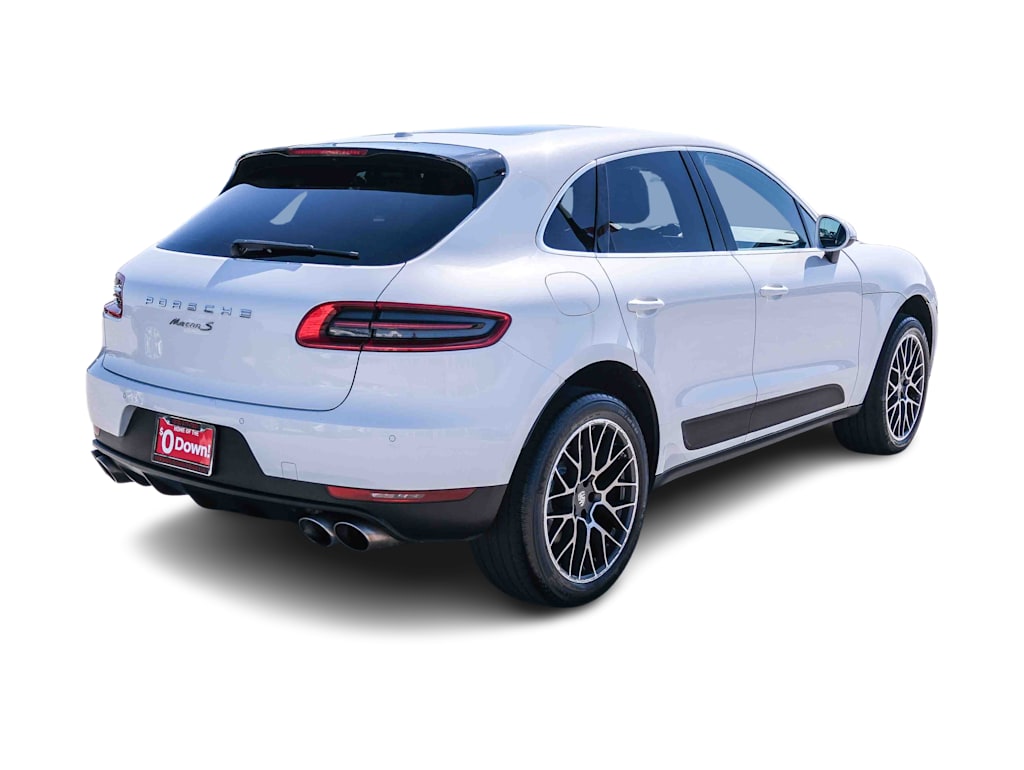 Thumbnail: 2018 Porsche Macan - 17