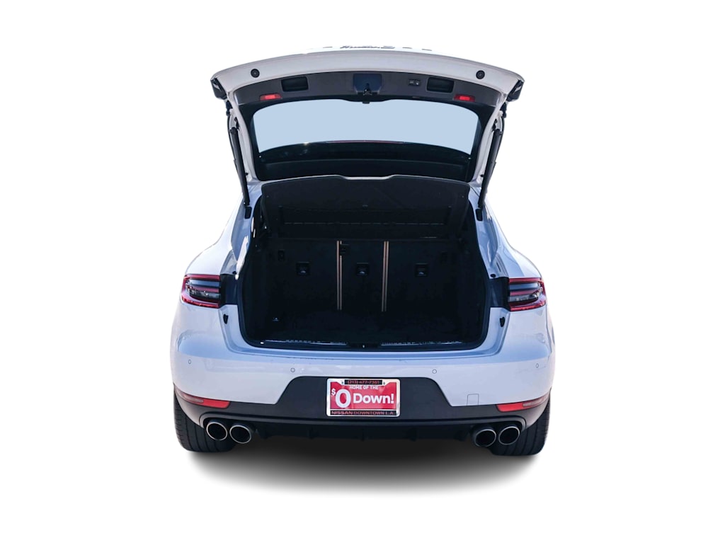 Thumbnail: 2018 Porsche Macan - 15