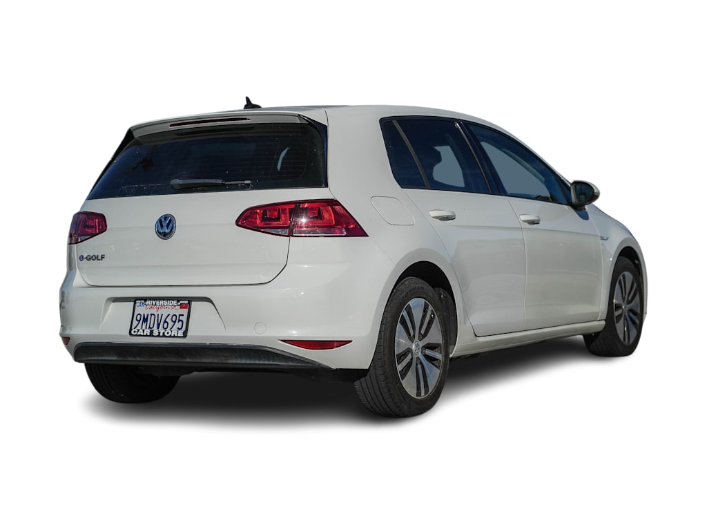 Thumbnail: 2016 Volkswagen e-Golf - 17