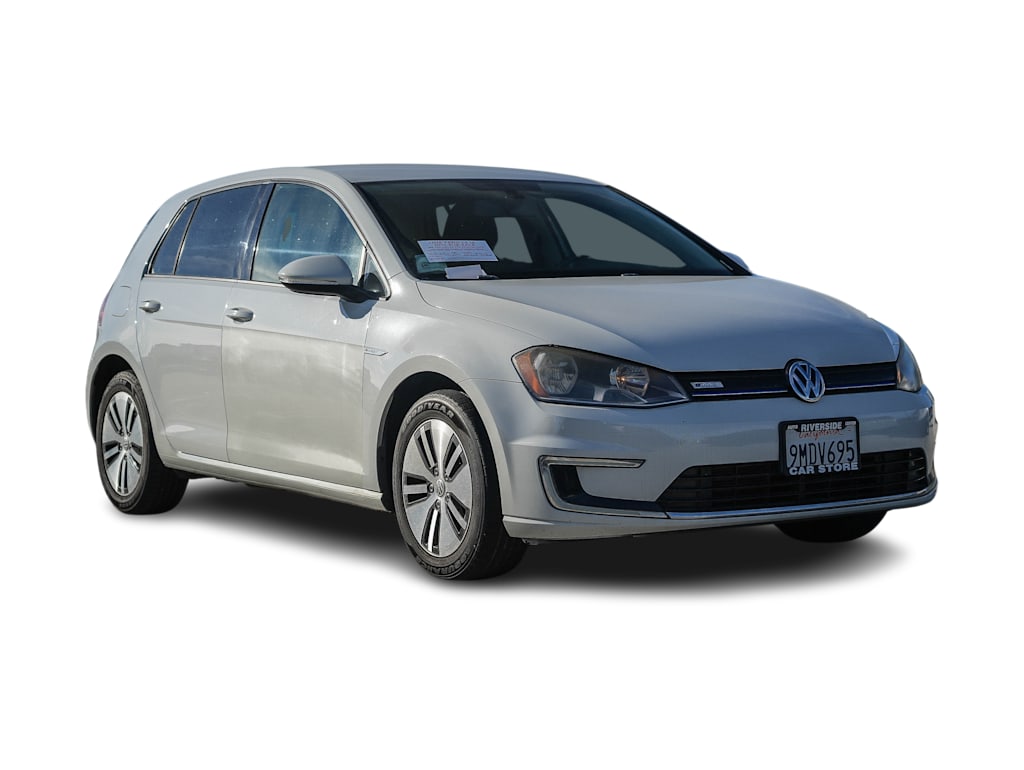 Thumbnail: 2016 Volkswagen e-Golf - 16