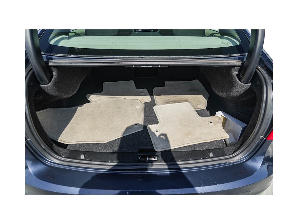 Thumbnail: 2015 Volvo S60 - 16