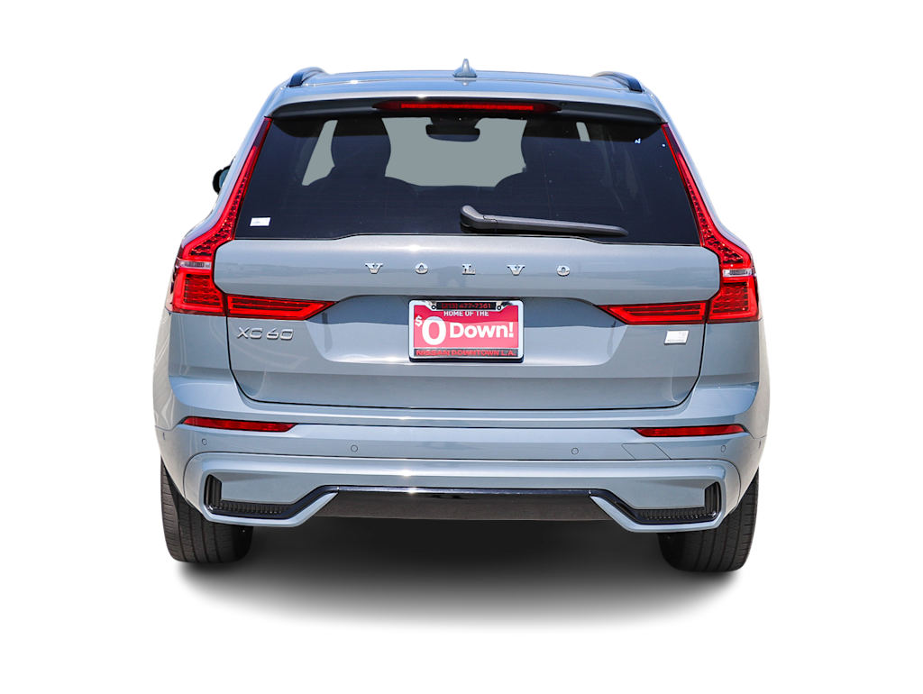 Thumbnail: 2023 Volvo XC60 - 4