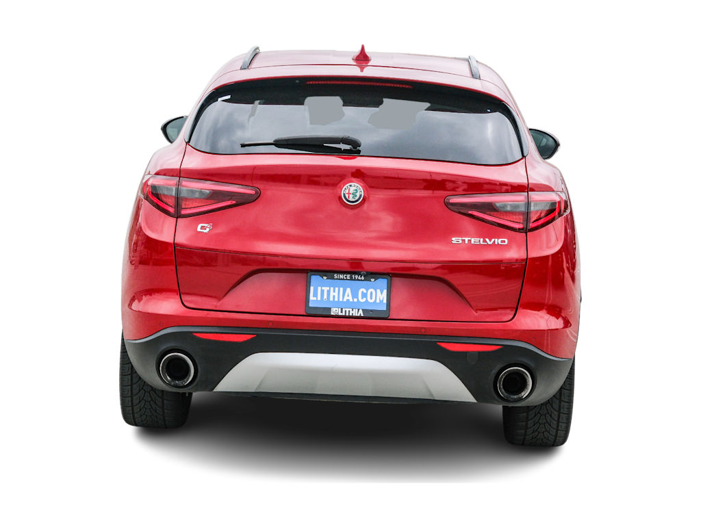 Thumbnail: 2018 Alfa Romeo Stelvio - 4