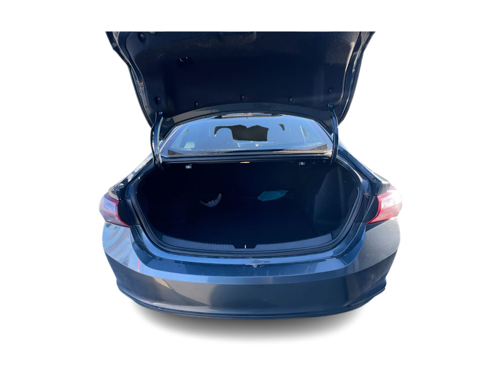 Thumbnail: 2019 Chevrolet Malibu - 15