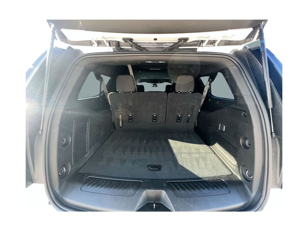 Thumbnail: 2025 Chevrolet Suburban - 15