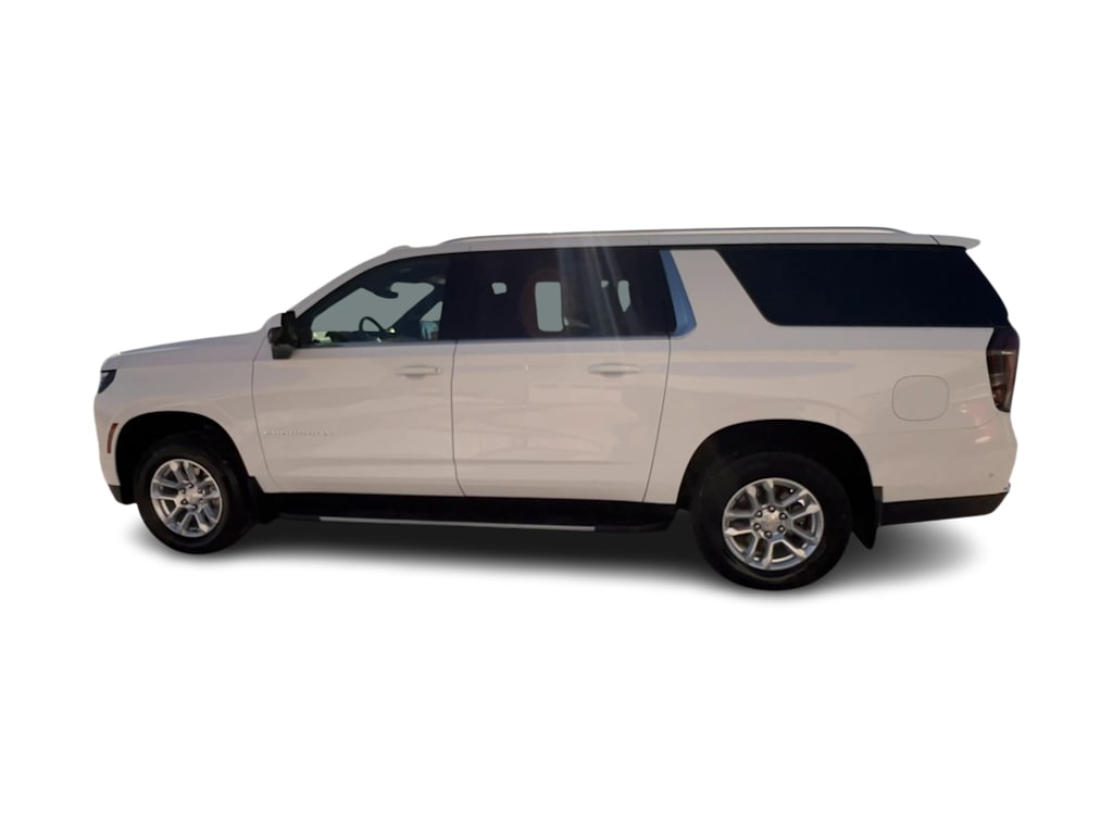 Thumbnail: 2025 Chevrolet Suburban - 18