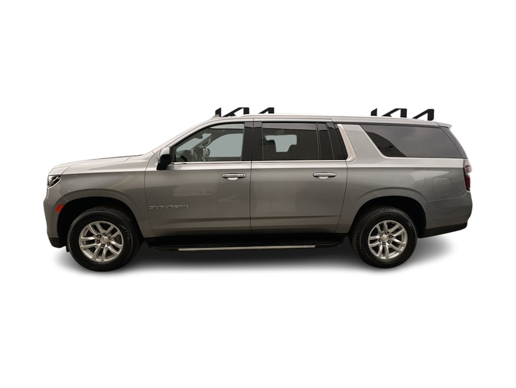 Thumbnail: 2023 Chevrolet Suburban - 3