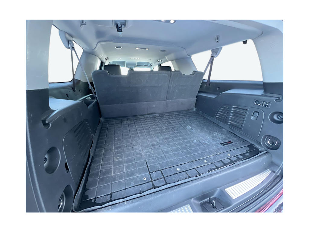 Thumbnail: 2017 Chevrolet Suburban - 25