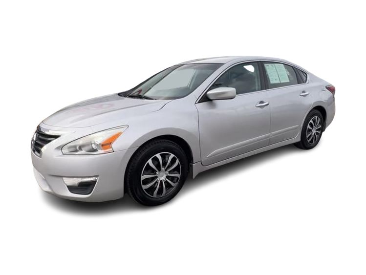 2014 Nissan Altima S 3