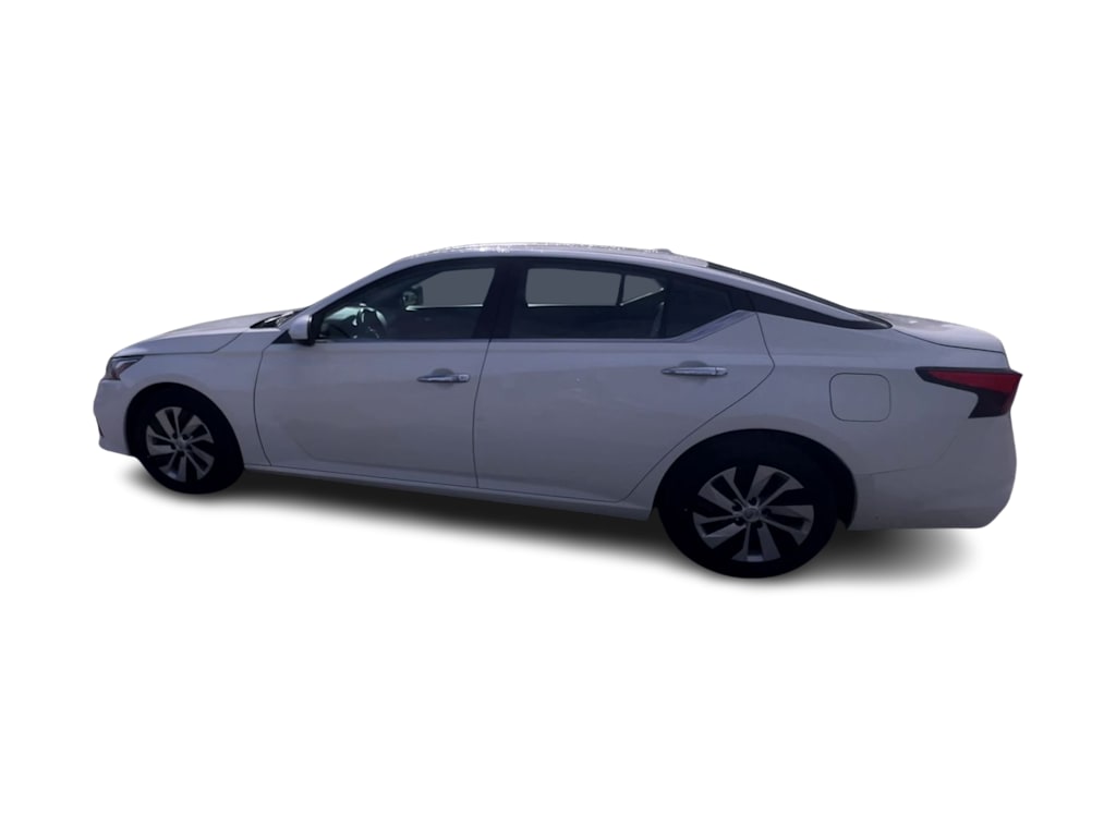 2019 Nissan Altima S 3