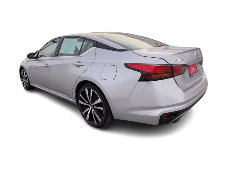 Thumbnail: 2022 Nissan Altima - 4