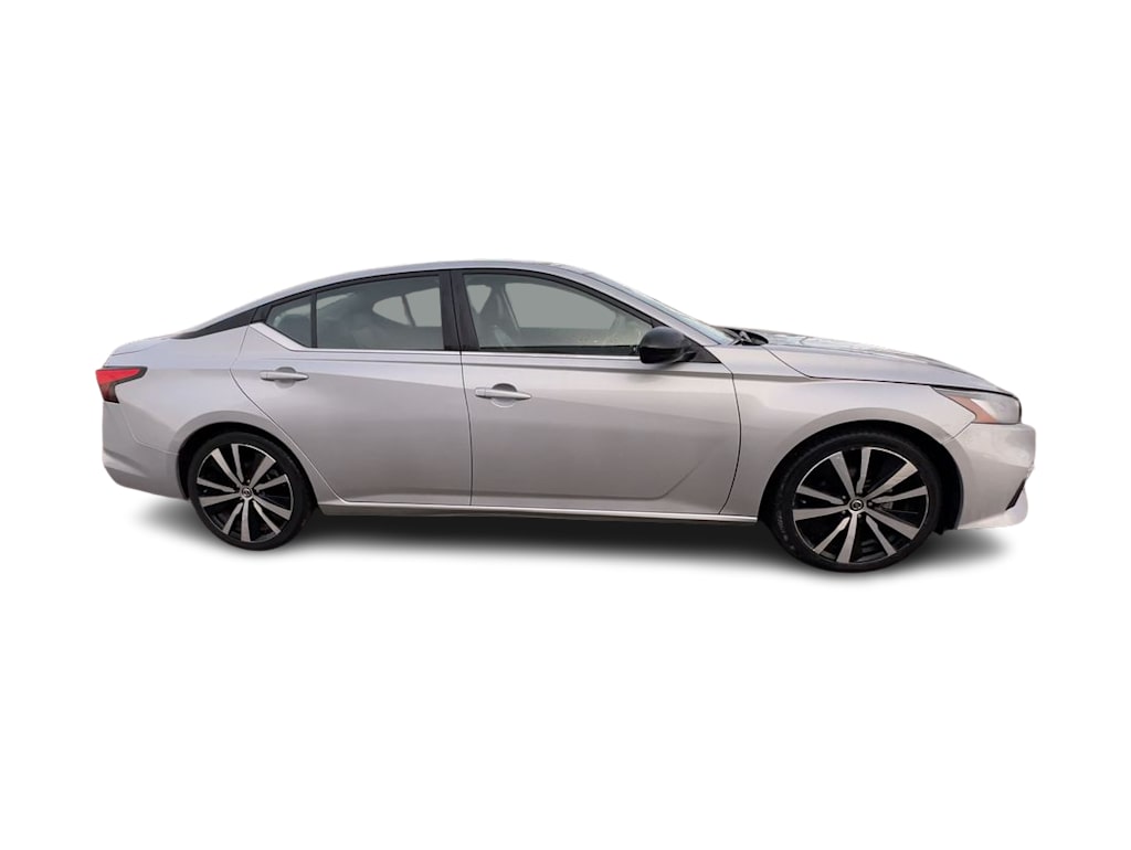 Thumbnail: 2022 Nissan Altima - 18