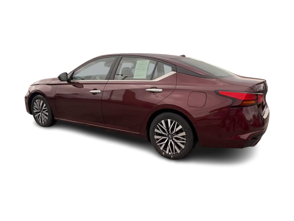 Thumbnail: 2024 Nissan Altima - 15