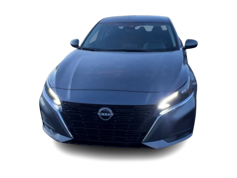 Thumbnail: 2023 Nissan Altima - 16
