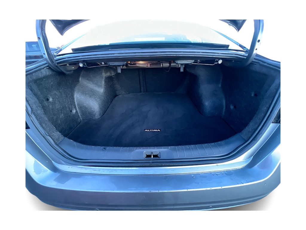 Thumbnail: 2023 Nissan Altima - 13