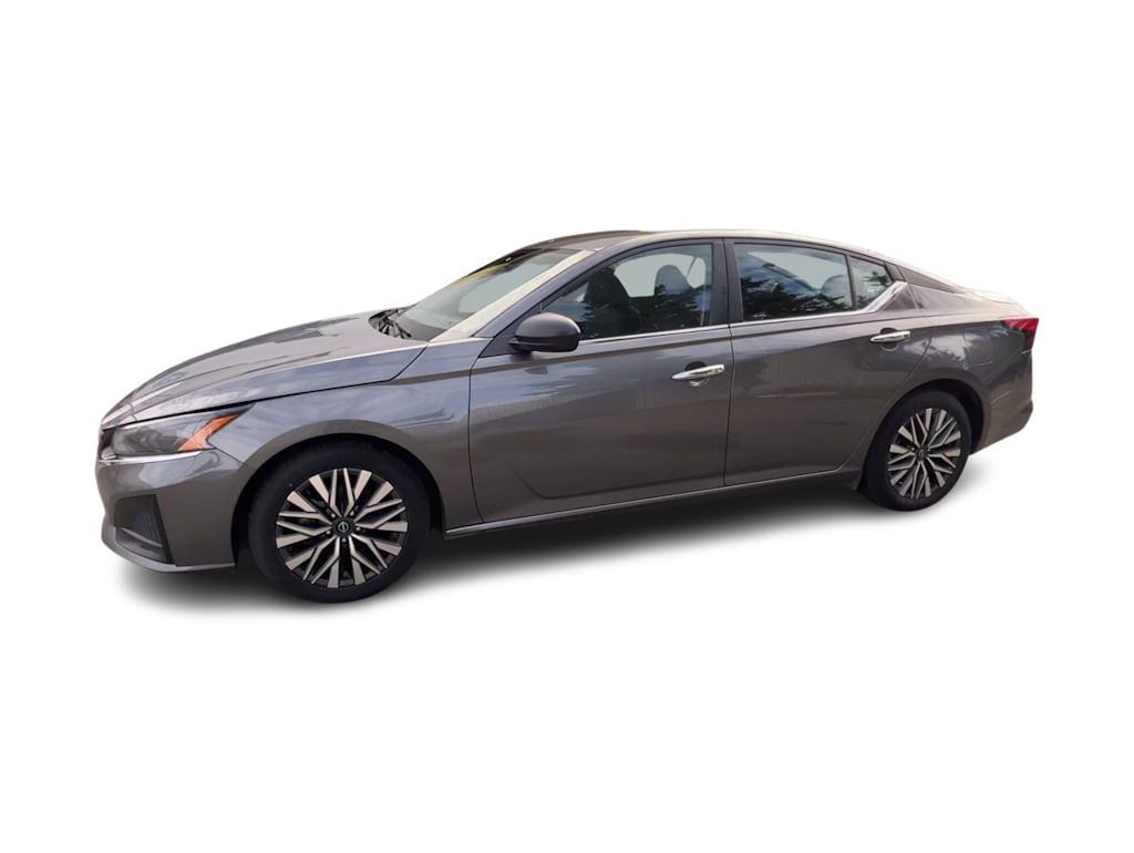 Thumbnail: 2024 Nissan Altima - 3