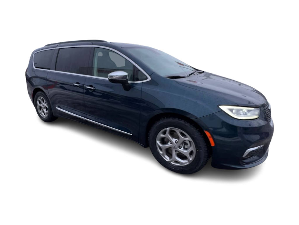 2023 Chrysler Pacifica Limited 16