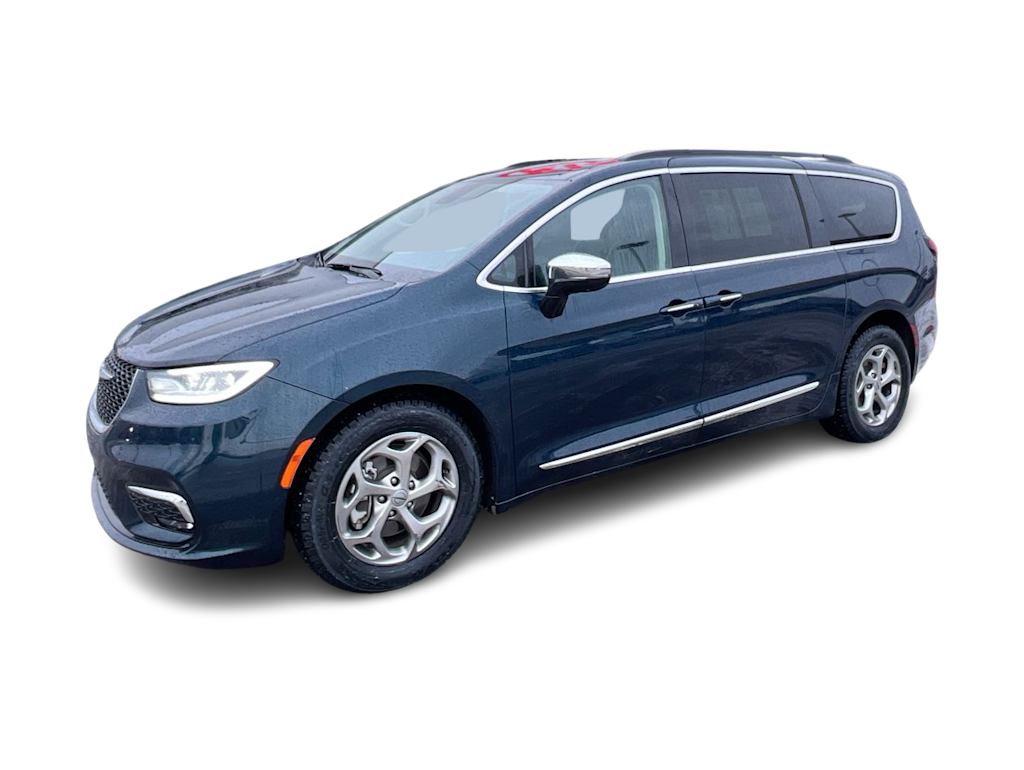 2023 Chrysler Pacifica Limited 3