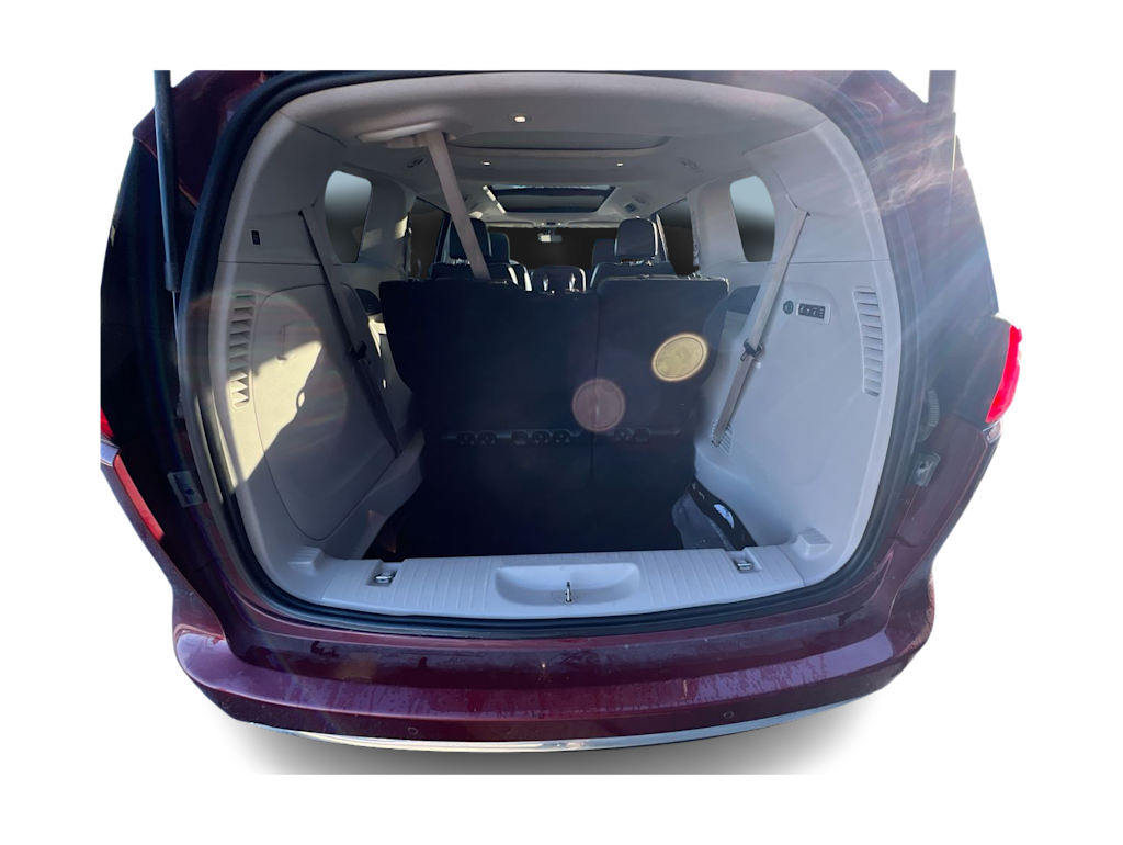 Thumbnail: 2020 Chrysler Pacifica - 12