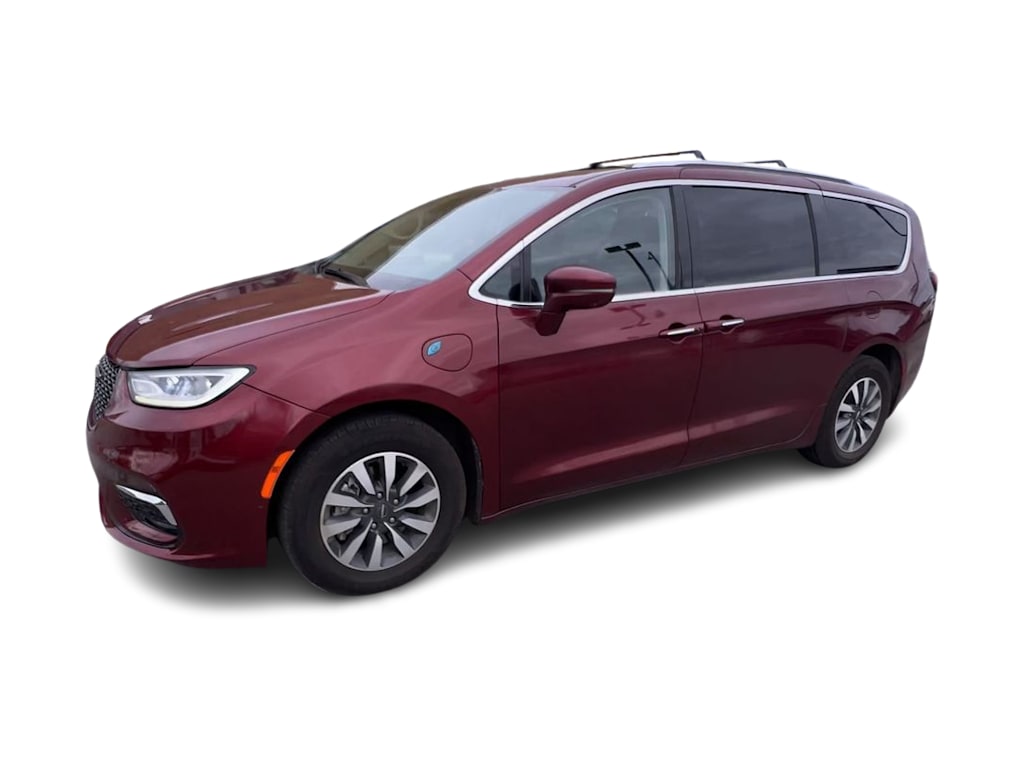 Thumbnail: 2021 Chrysler Pacifica - 3