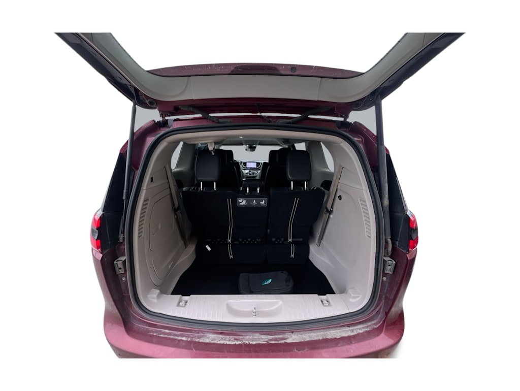 Thumbnail: 2021 Chrysler Pacifica - 14