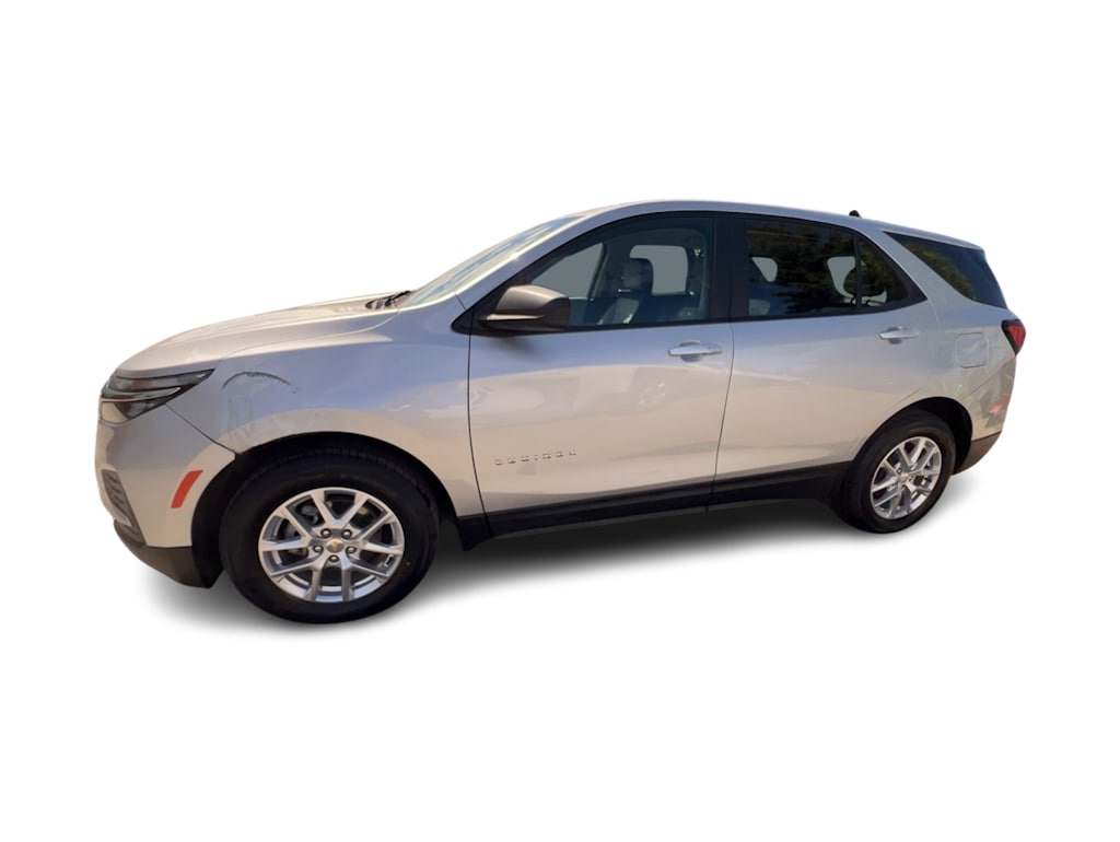 Thumbnail: 2022 Chevrolet Equinox - 16