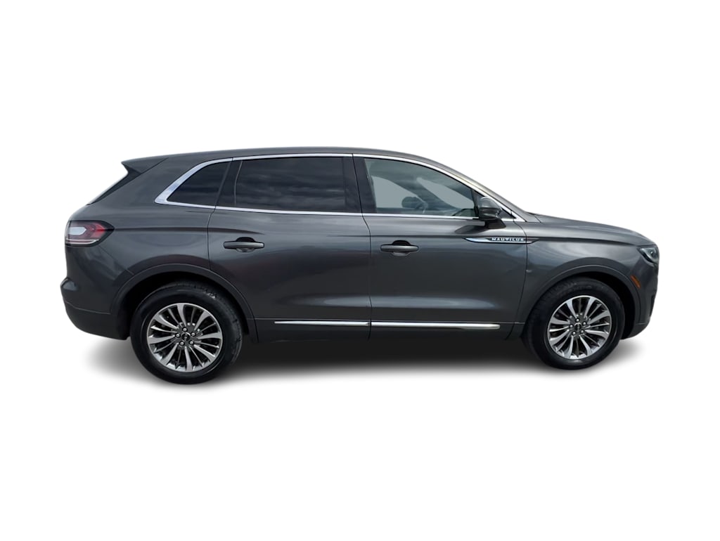 Thumbnail: 2019 Lincoln Nautilus - 19
