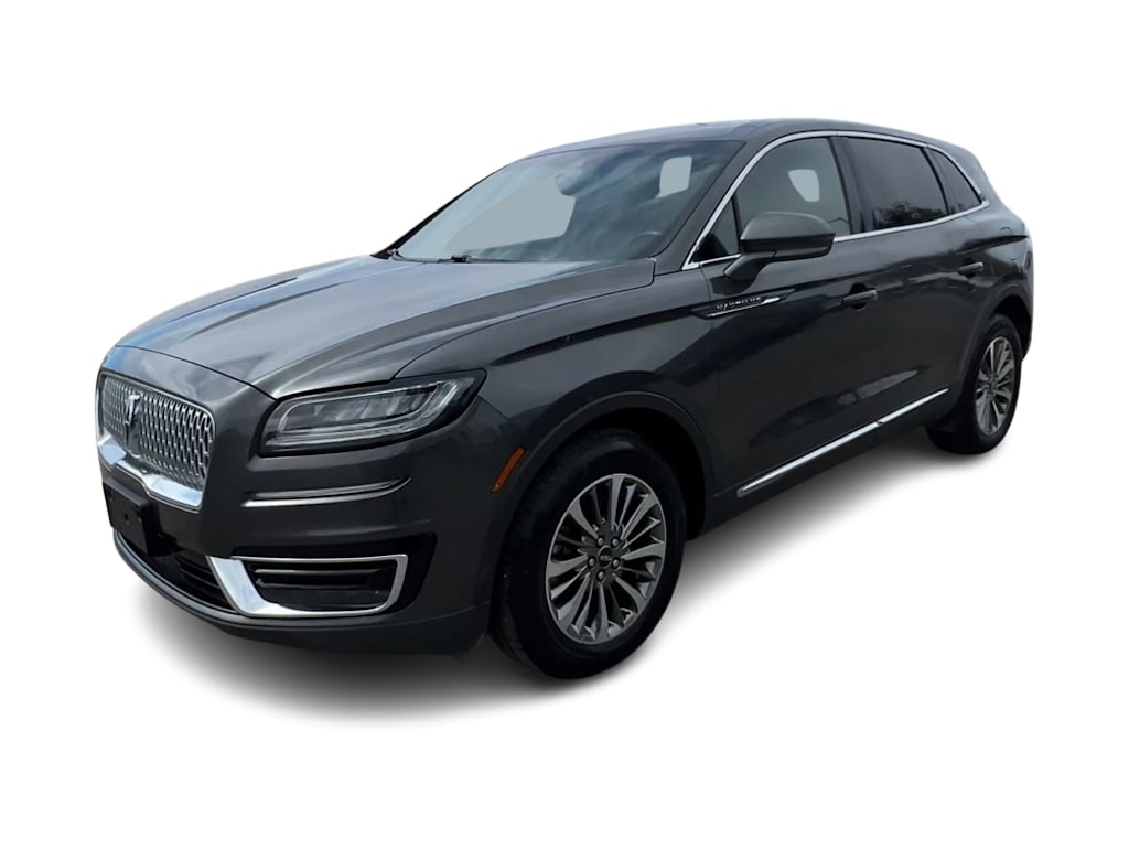 Thumbnail: 2019 Lincoln Nautilus - 16