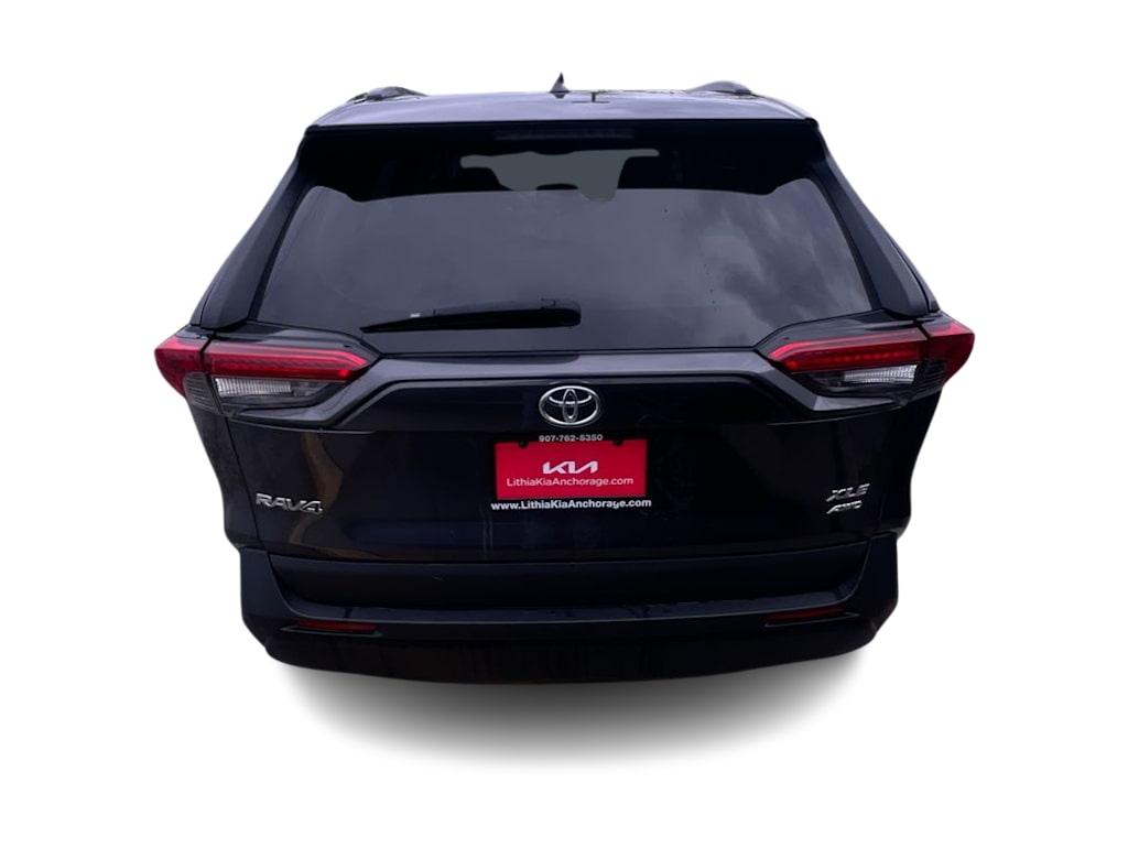 2019 Toyota RAV4 XLE 27