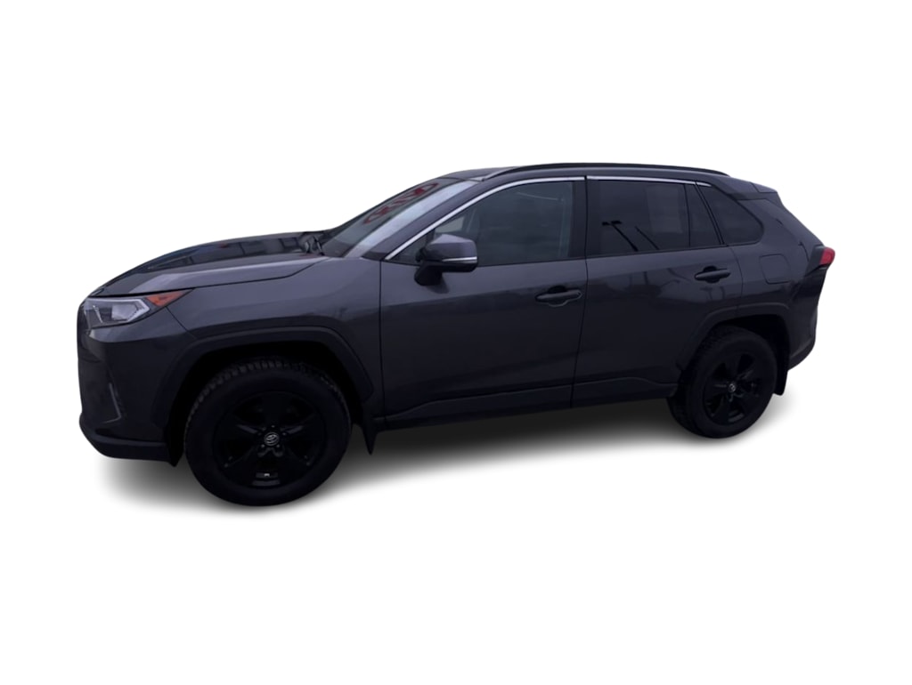 2019 Toyota RAV4 XLE 3