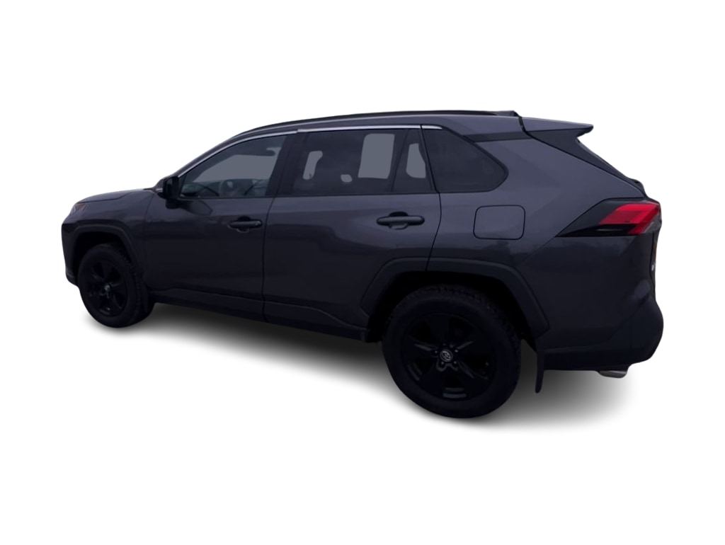 2019 Toyota RAV4 XLE 16