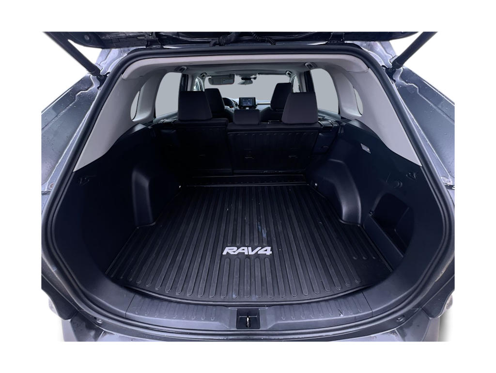 2019 Toyota RAV4 XLE 13