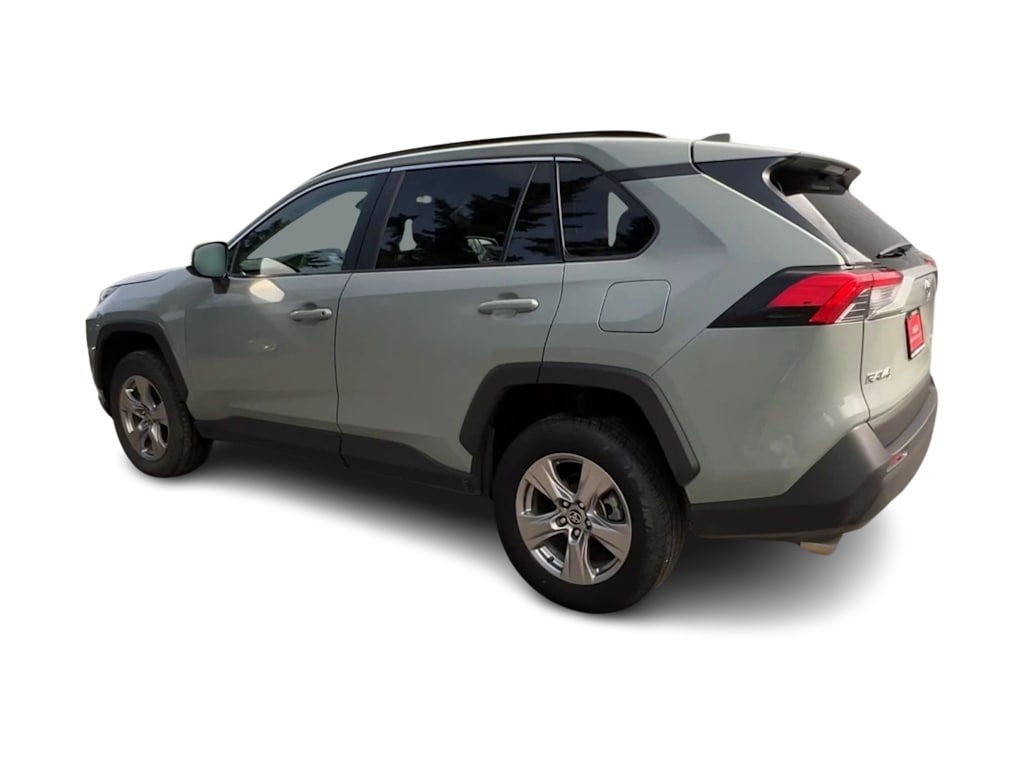 Thumbnail: 2023 Toyota RAV4 - 17