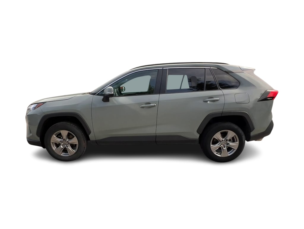 Thumbnail: 2023 Toyota RAV4 - 16