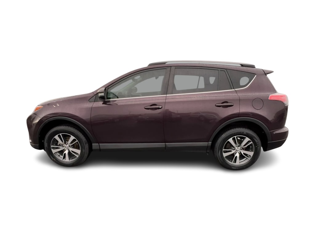 Thumbnail: 2018 Toyota RAV4 - 3