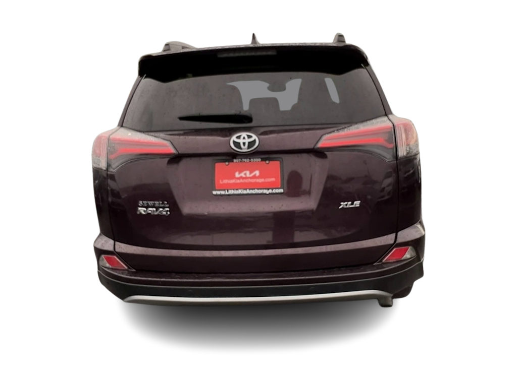 Thumbnail: 2018 Toyota RAV4 - 18