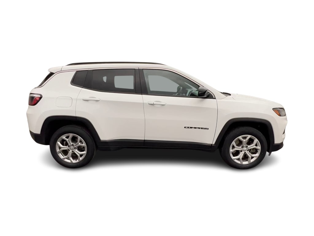 Thumbnail: 2024 Jeep Compass - 17