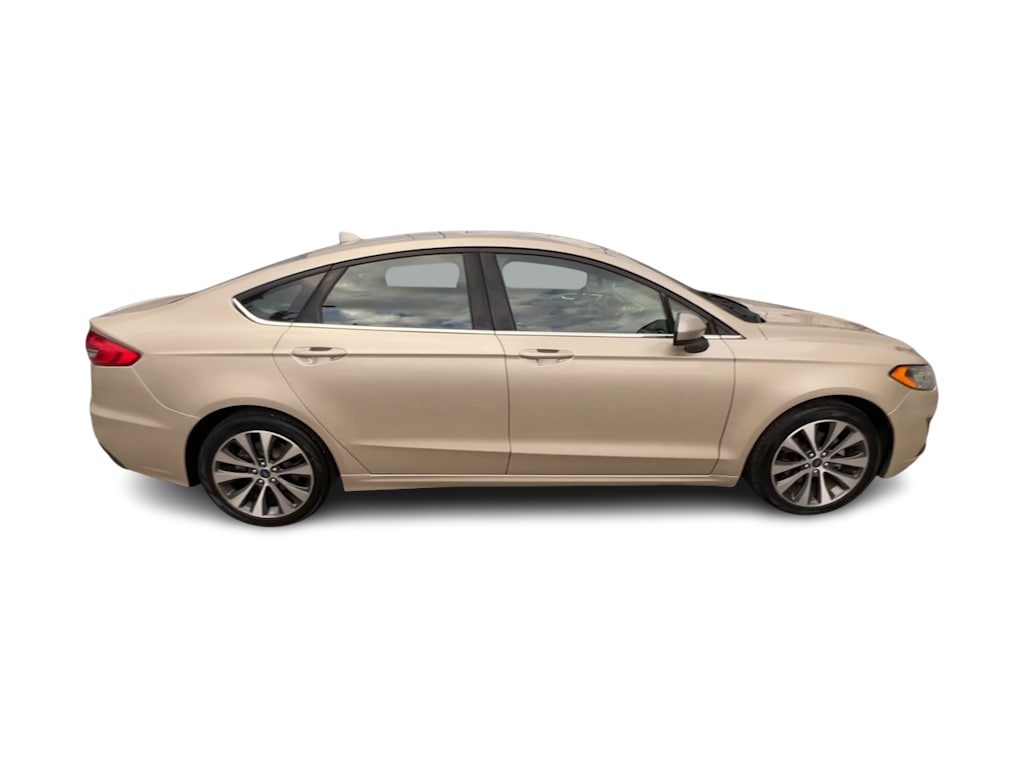 Thumbnail: 2019 Ford Fusion - 17