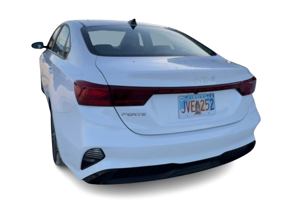 Thumbnail: 2022 Kia Forte - 18