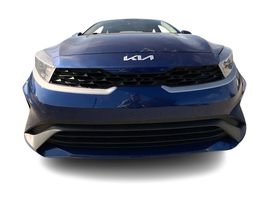 Thumbnail: 2023 Kia Forte - 28
