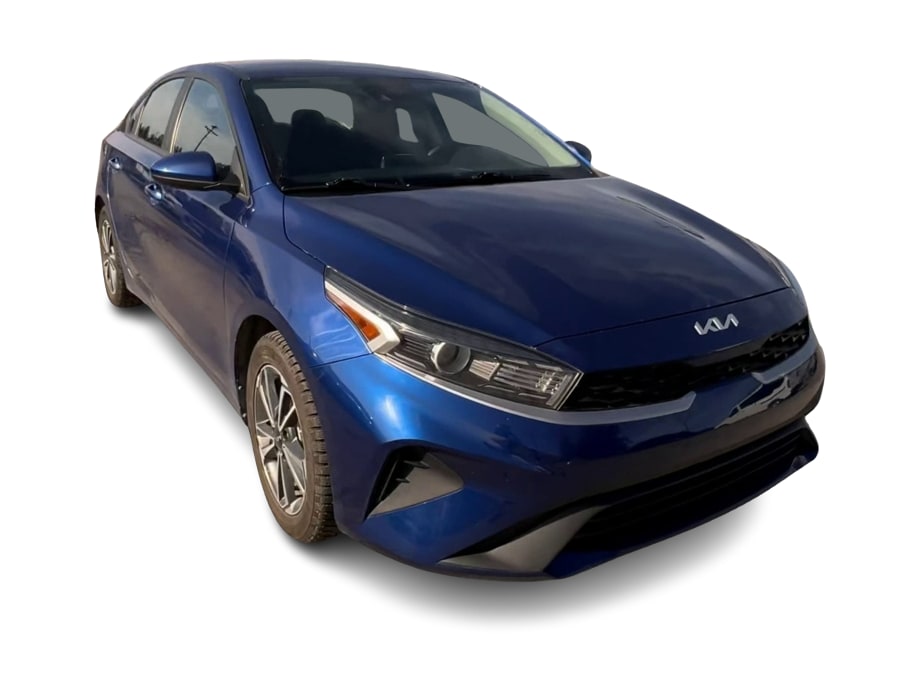 Thumbnail: 2023 Kia Forte - 15