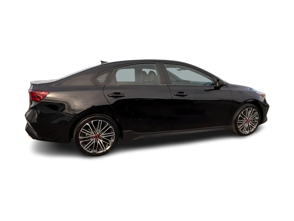Thumbnail: 2022 Kia Forte - 18