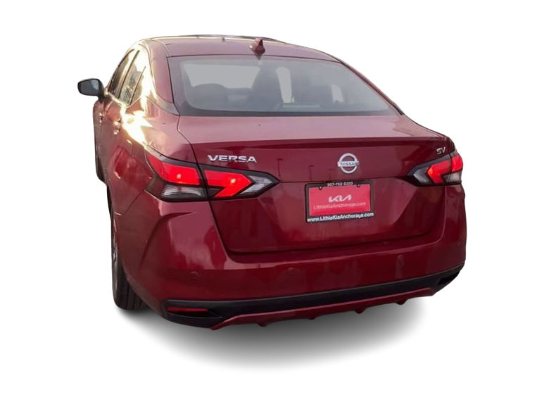 2021 Nissan Versa SV 5