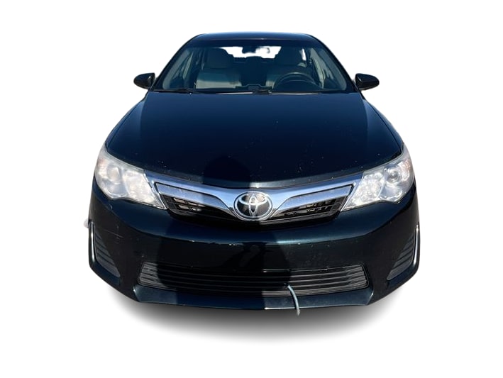 2012 Toyota Camry LE 28