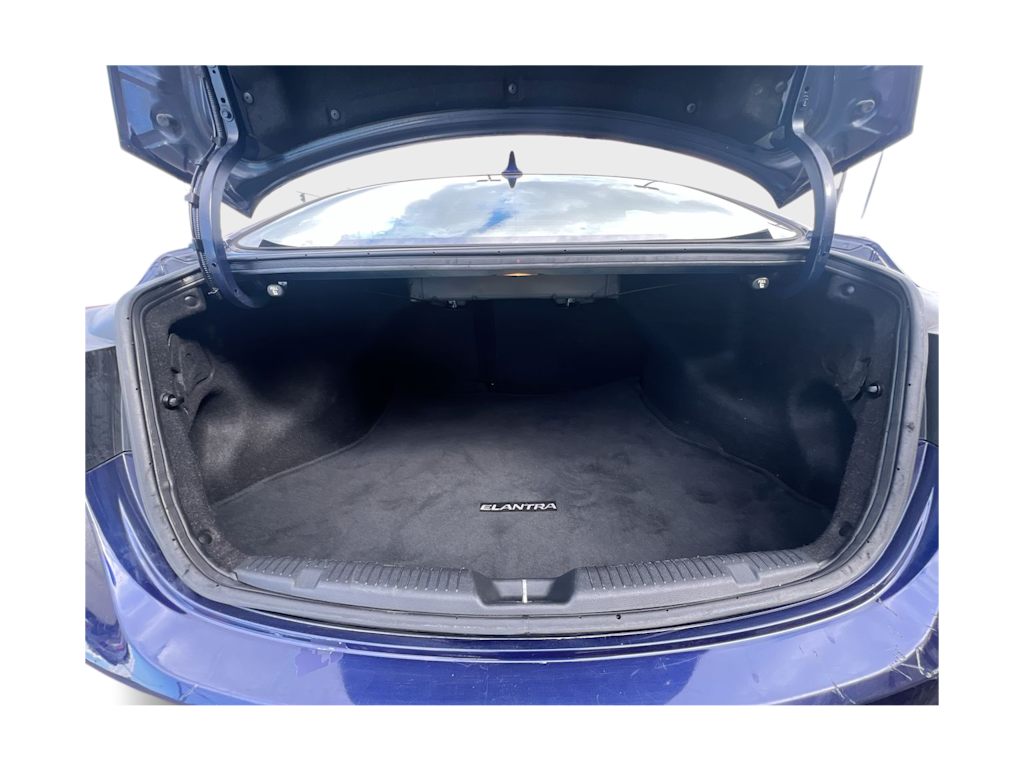 Thumbnail: 2013 Hyundai Elantra - 14