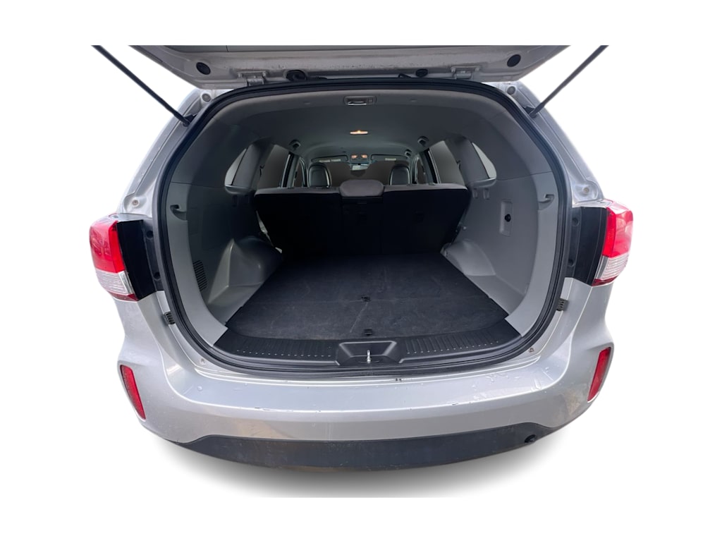 Thumbnail: 2015 Kia Sorento - 14