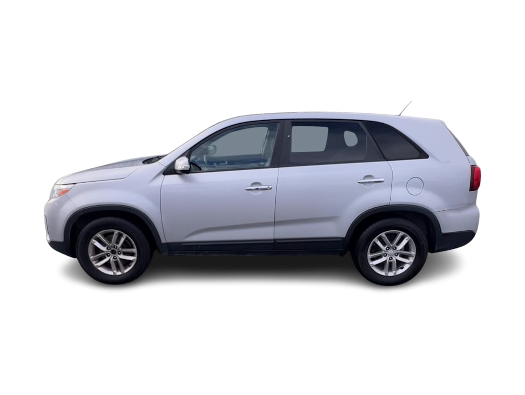 Thumbnail: 2015 Kia Sorento - 16
