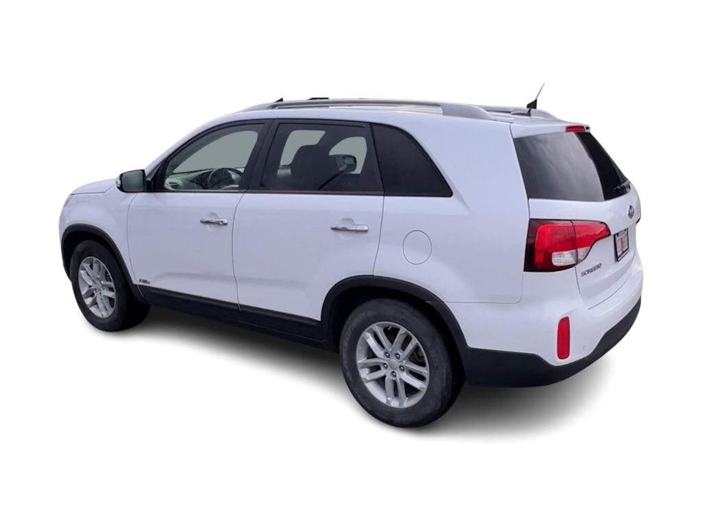 Thumbnail: 2015 Kia Sorento - 4